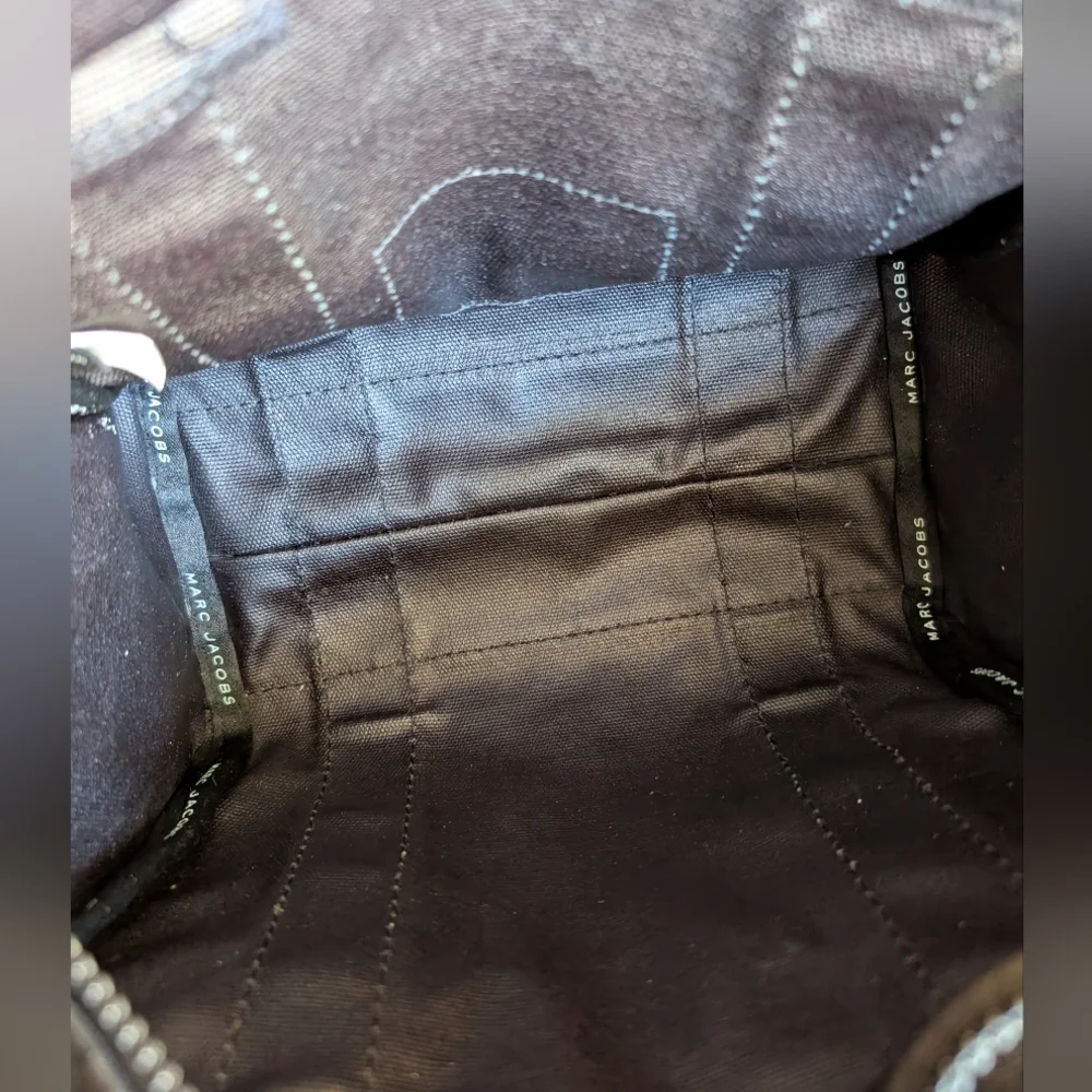 Marc Jacobs The Canvas Small Tote Bag Clutch And Crossbody!  In Great Shape! - Picture 9 of 12